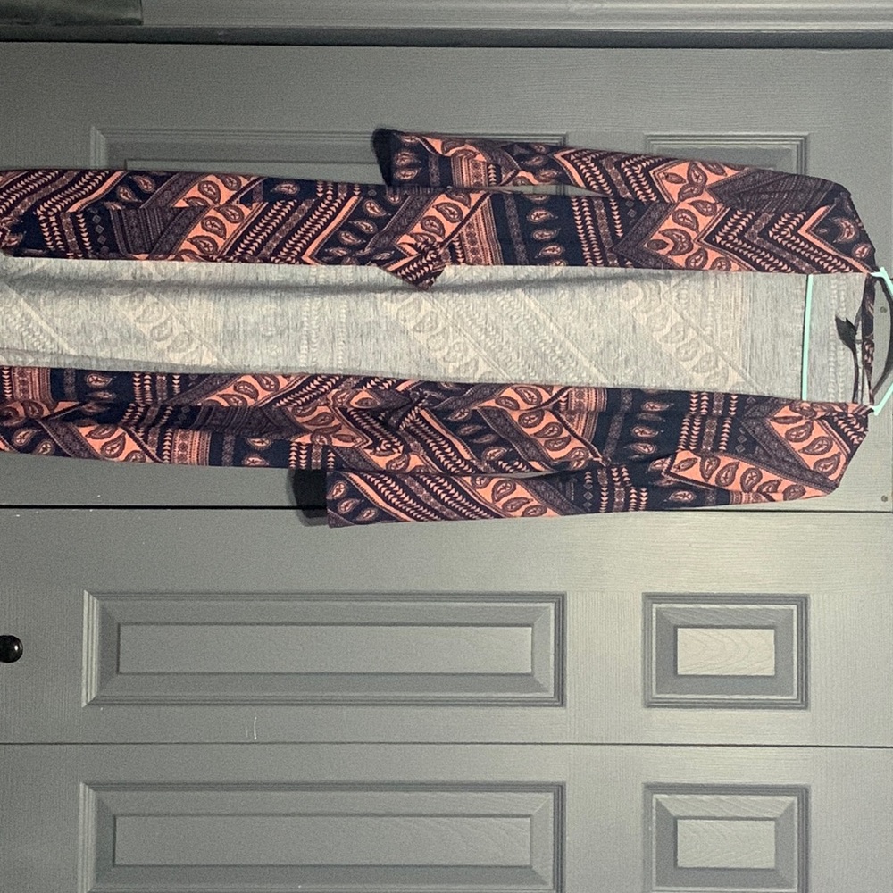 Agnes and Dora. Navy and pink duster. B23